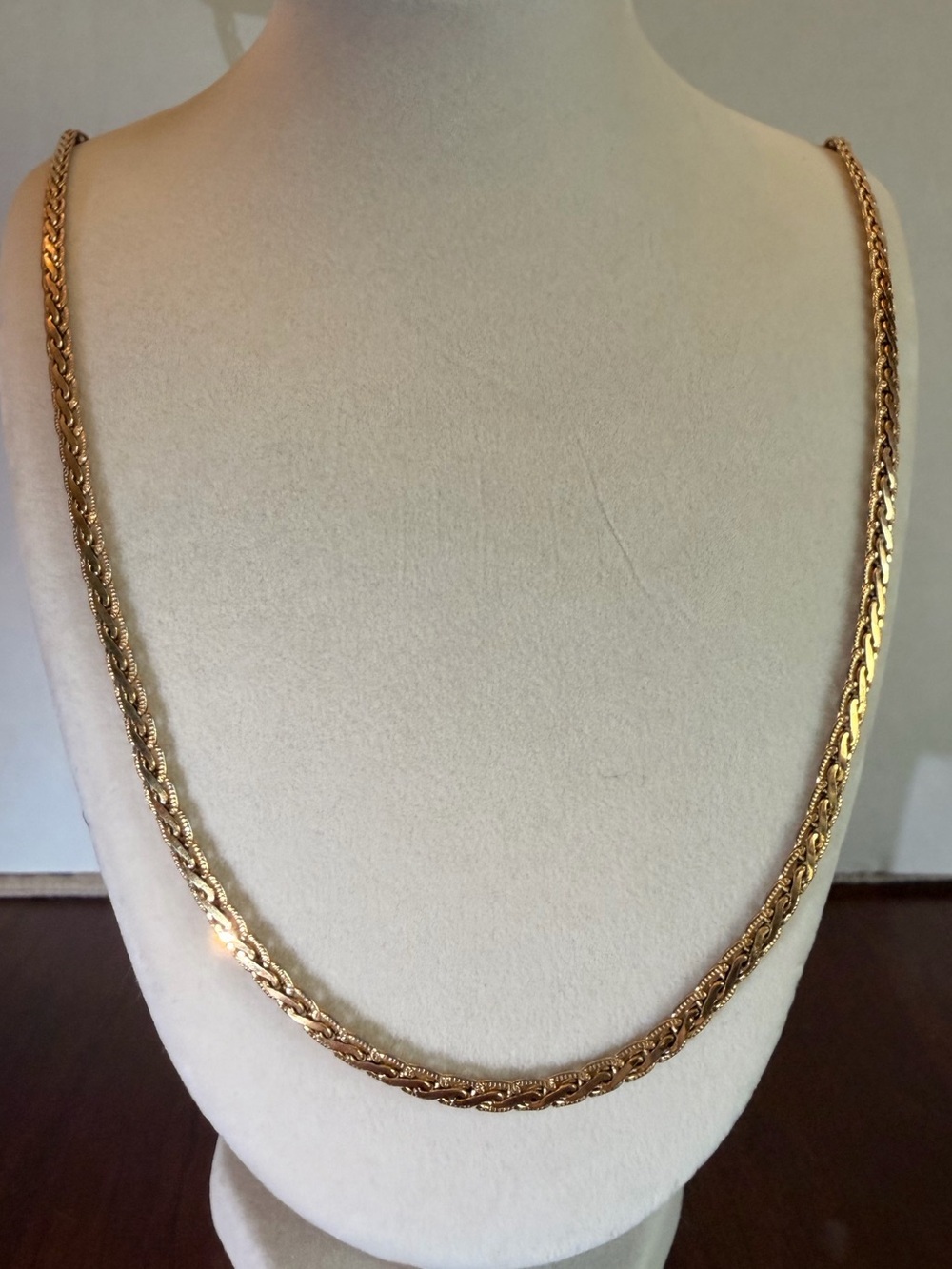 24” VINTAGE diamond cut Serpentine Chain